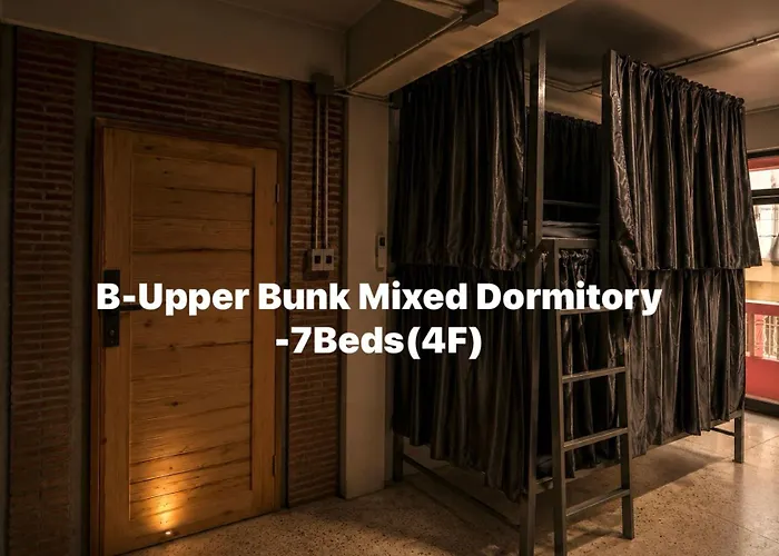 Hostal Tuktuk Bangkok